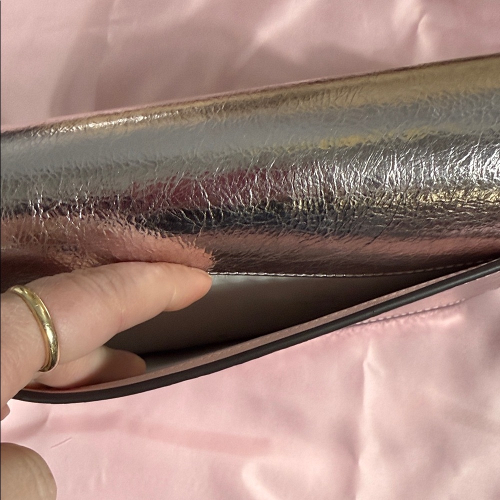 NWT Kate Spade Pink Metallic Crinkle Mini Flap Crossbody Silver Chain Clutch - Picture 10 of 15